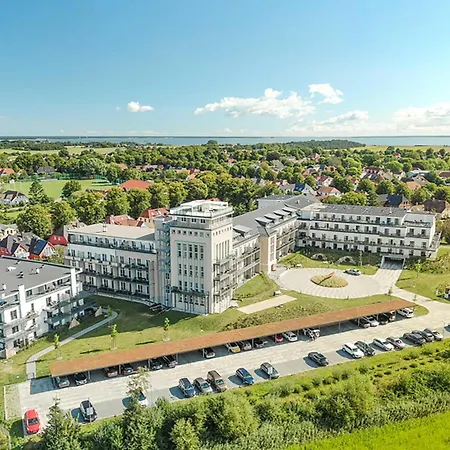 Rundblick - Stilvolle 5-sterne-ferienwohnung Mit Blick Auf Den Bodden Wustrow (Fischland)