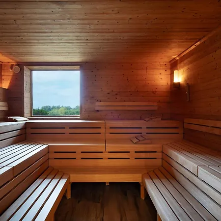 Appartement Rundblick - Stilvolle 5-sterne-ferienwohnung Mit Blick Auf Den Bodden